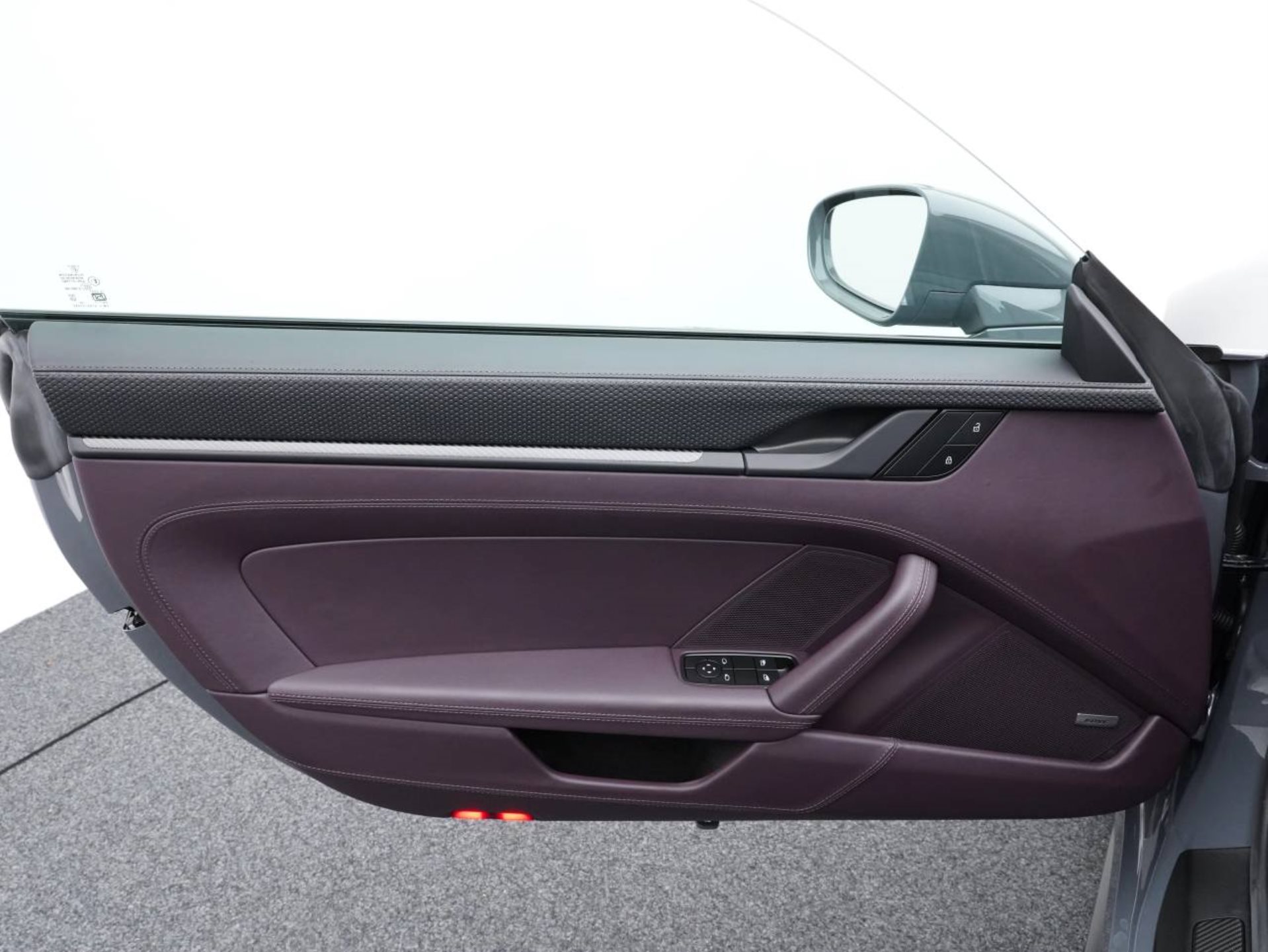PORSCHE 911 GT3 mit Touring-Paket-image-20