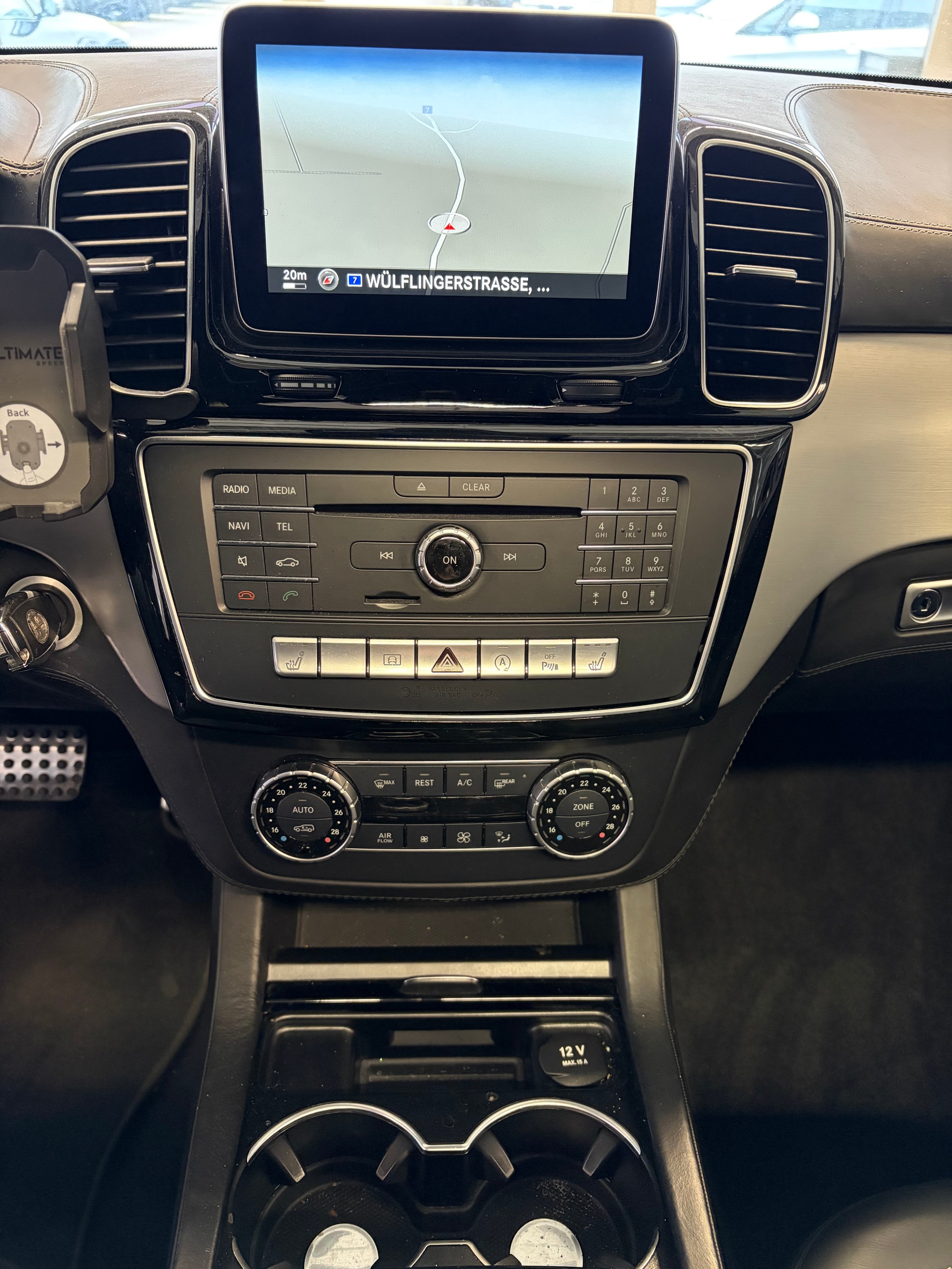 MERCEDES-BENZ GLE 63 S AMG 4Matic Speedshift Plus 7G-Tronic | CH | Panorama | AHK | Performance Abgas |-image-13