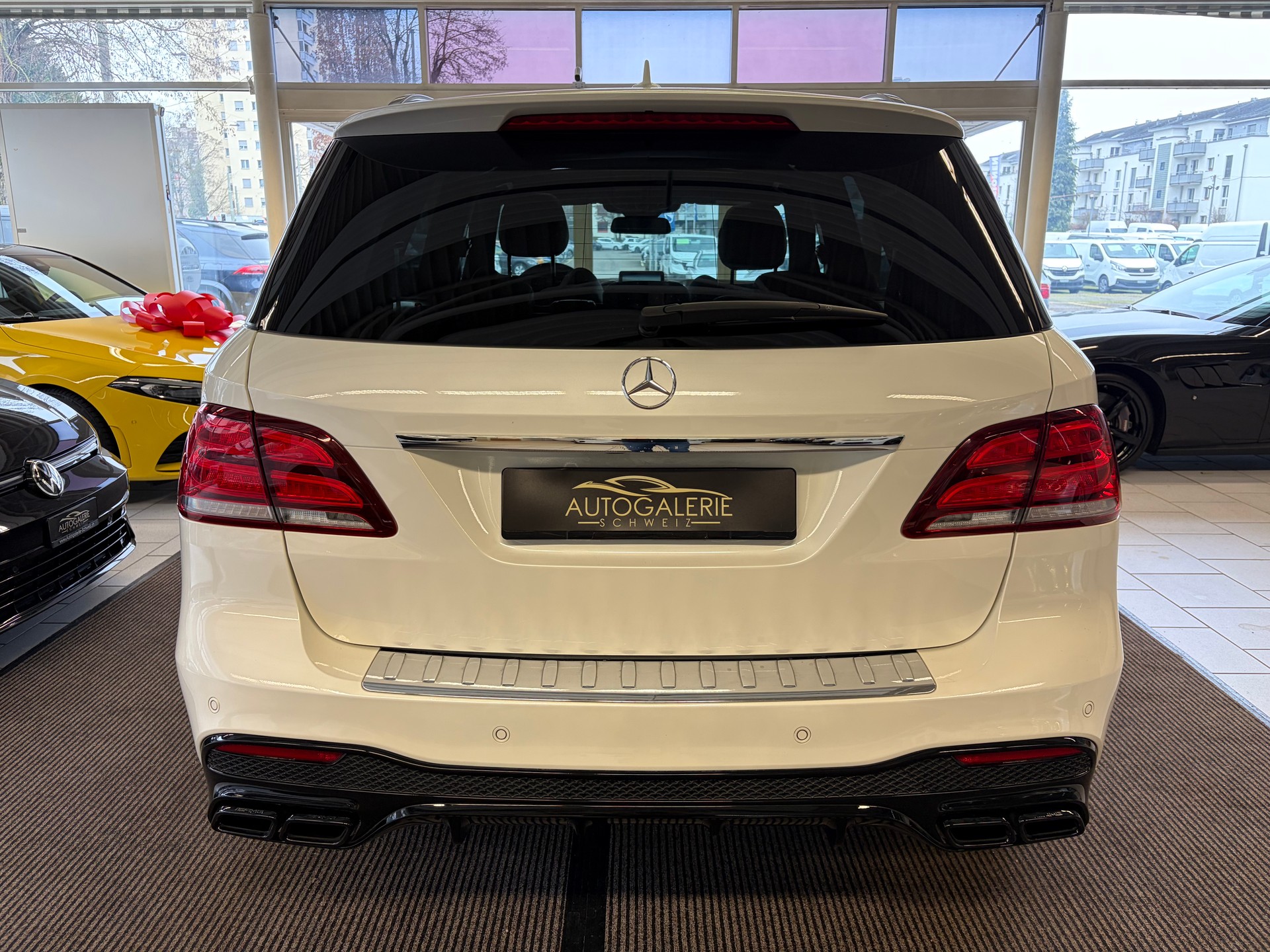 MERCEDES-BENZ GLE 63 S AMG 4Matic Speedshift Plus 7G-Tronic | CH | Panorama | AHK | Performance Abgas |-image-21