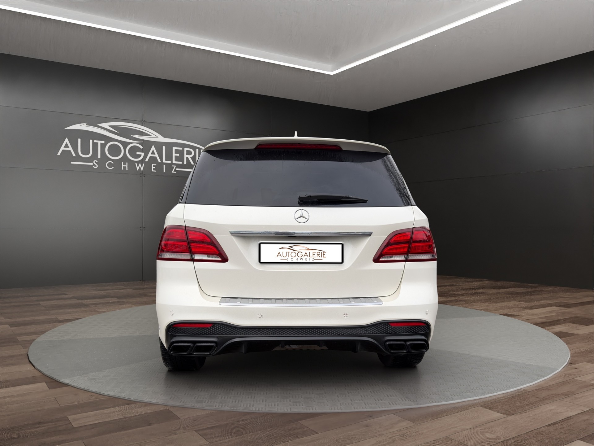 MERCEDES-BENZ GLE 63 S AMG 4Matic Speedshift Plus 7G-Tronic | CH | Panorama | AHK | Performance Abgas |-image-5