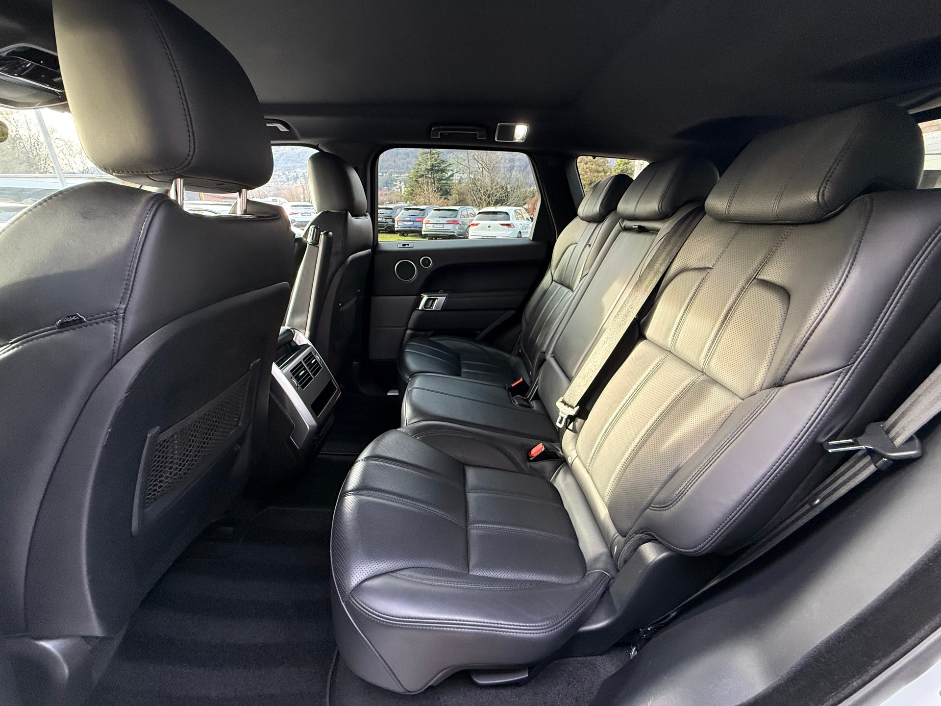 LAND ROVER Range Rover Sport 3.0 TDV6 HSE Dynamic Automatic-image-16
