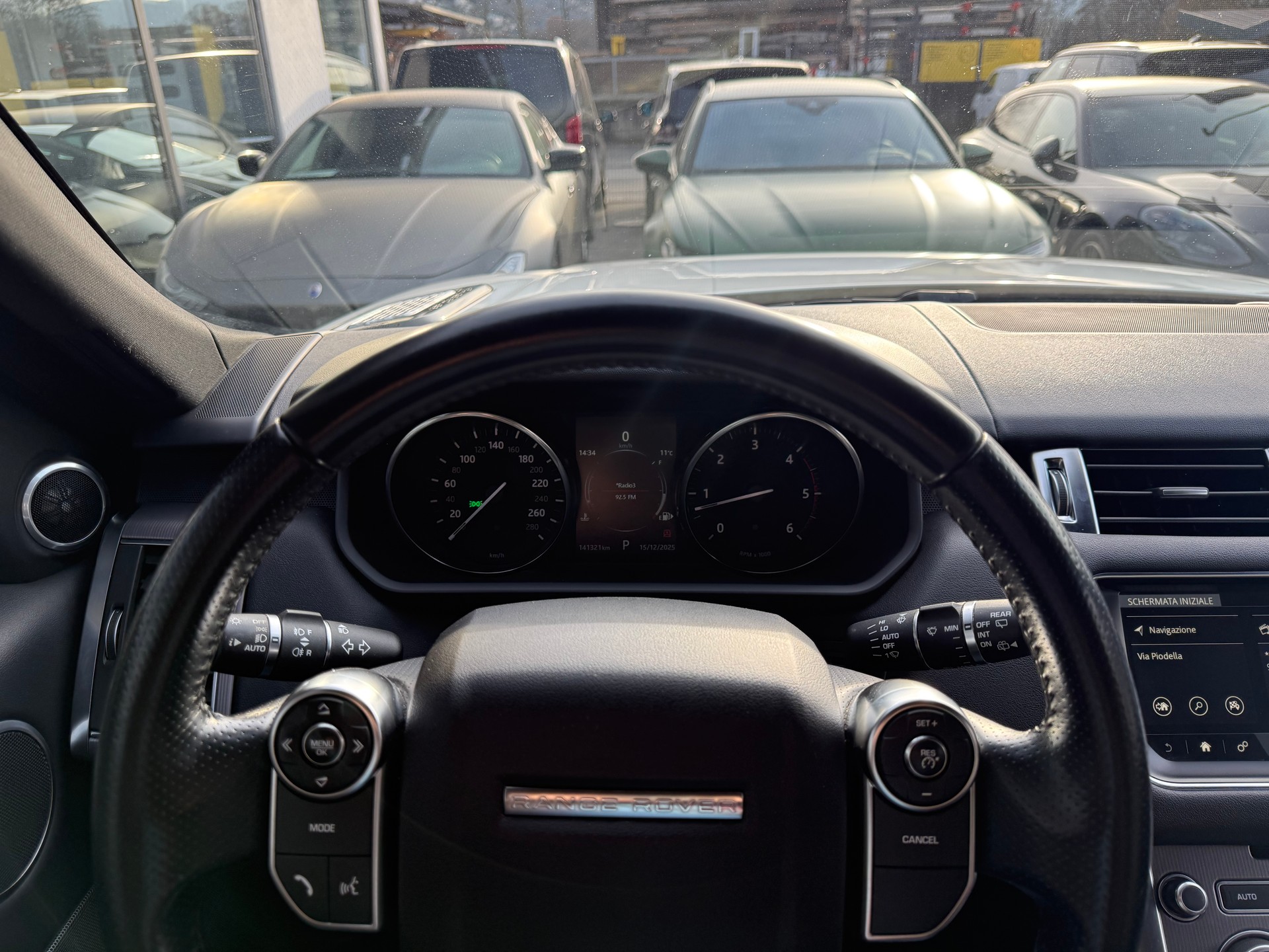 LAND ROVER Range Rover Sport 3.0 TDV6 HSE Dynamic Automatic-image-14