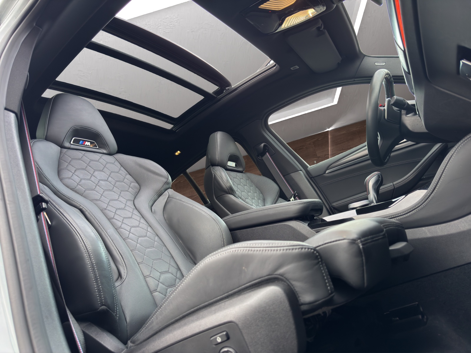 BMW X4M xDrive M Competition Steptronic-image-12
