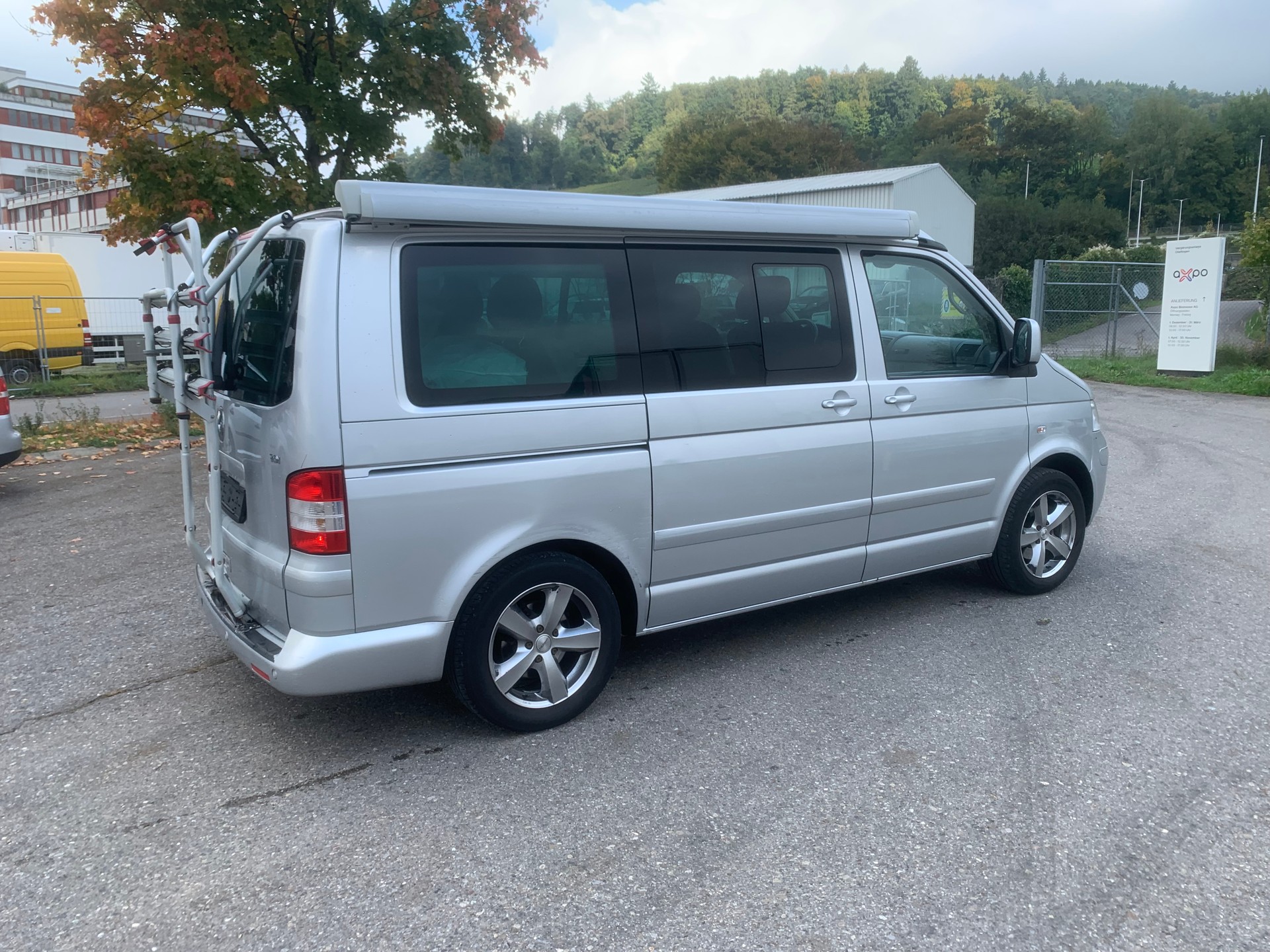VW Kompakt van-image-4