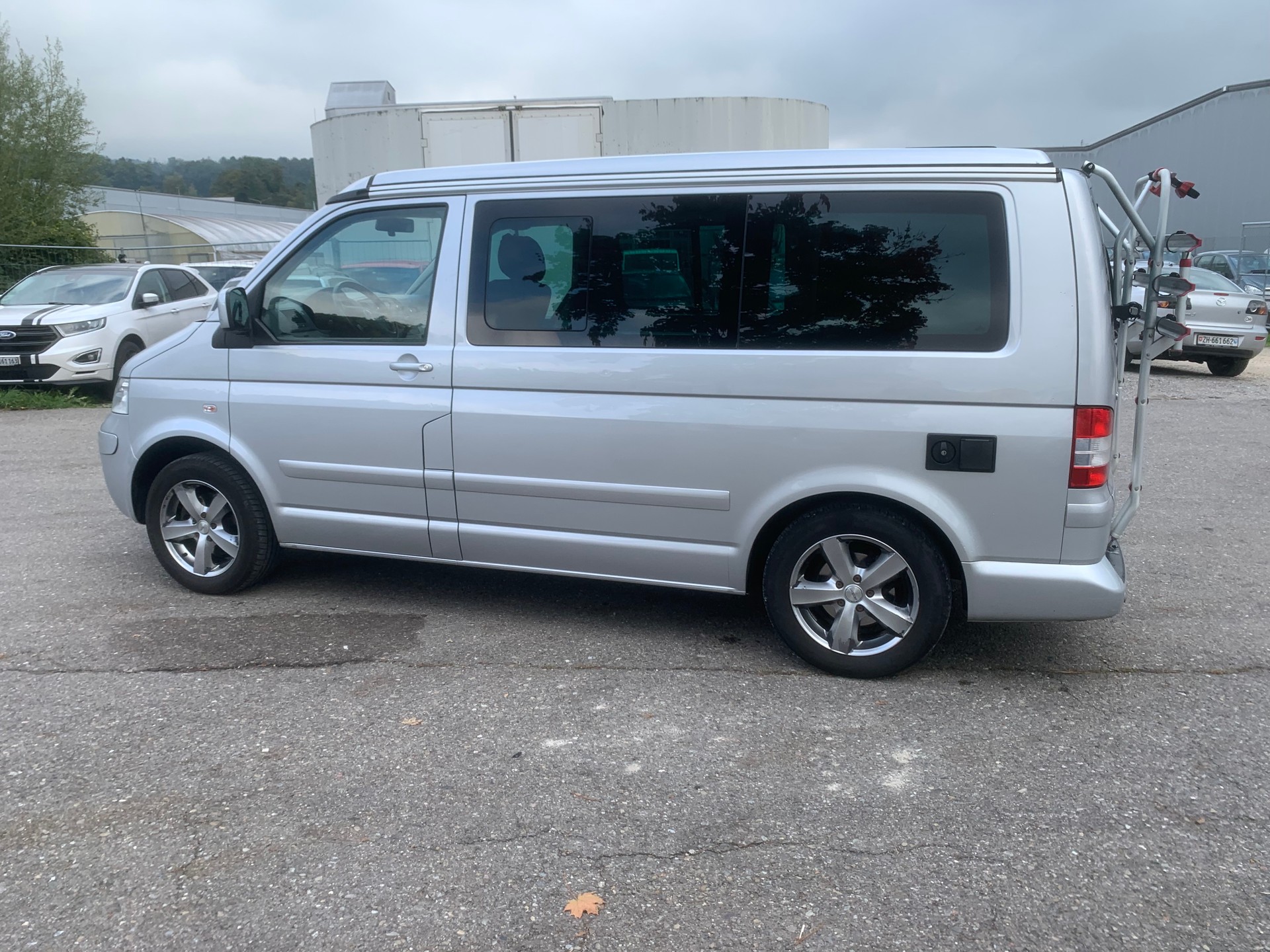 VW Kompakt van-image-9