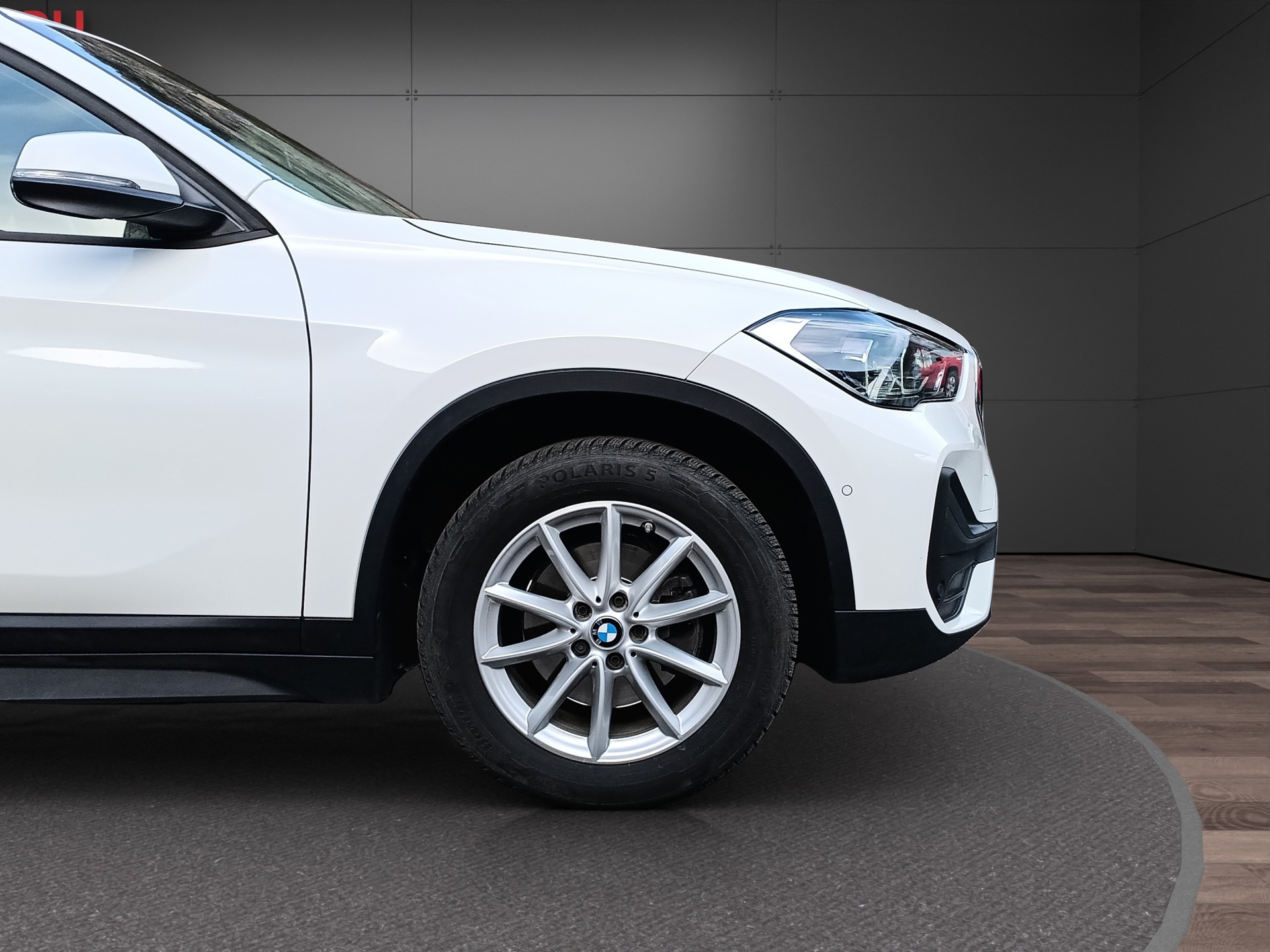BMW X1 xDrive 18d-image-9