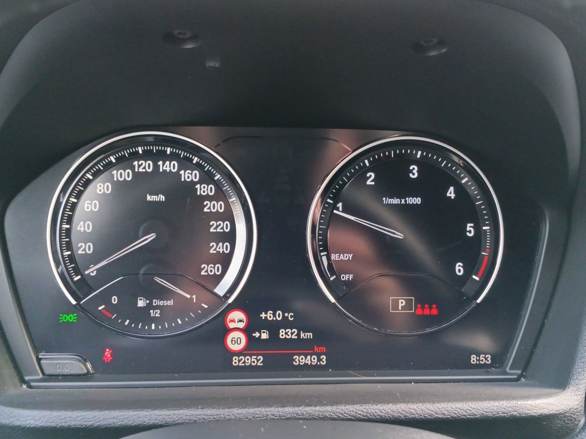 BMW X1 xDrive 18d-image-12