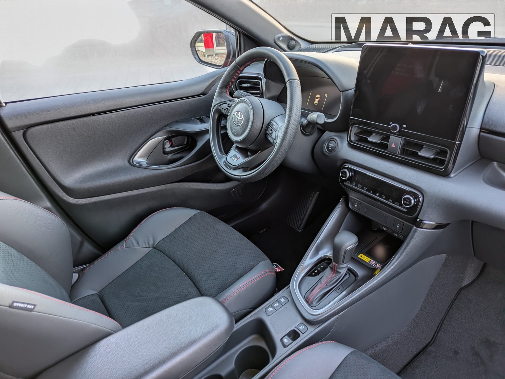 TOYOTA Yaris 1.5 GR Sport e-CVT-image-7