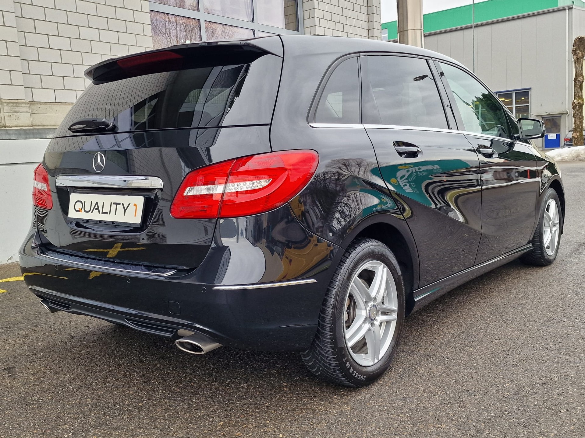 MERCEDES-BENZ B 180 CDI 7G-DCT-image-5
