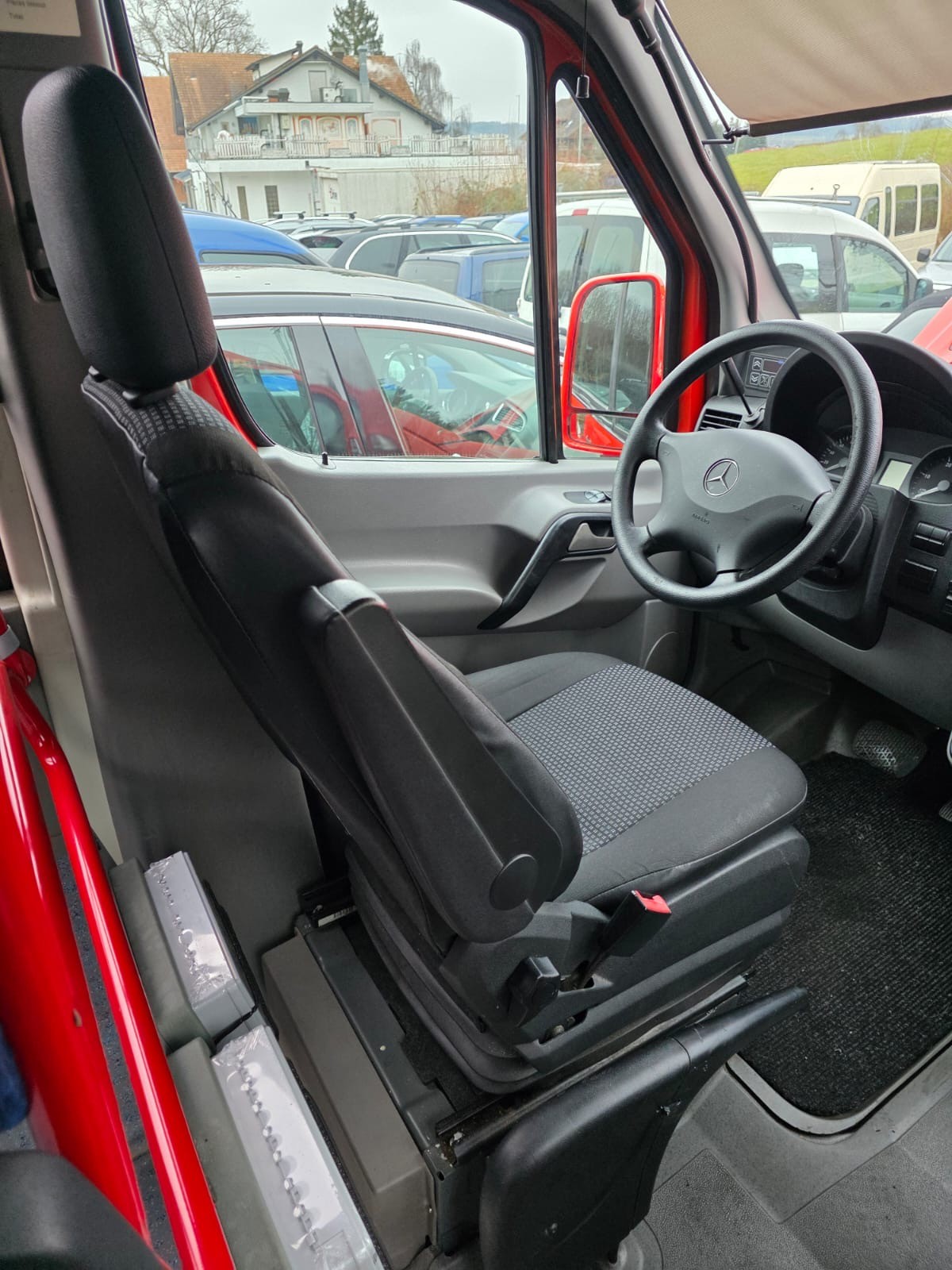 MERCEDES-BENZ Sprinter-image-2