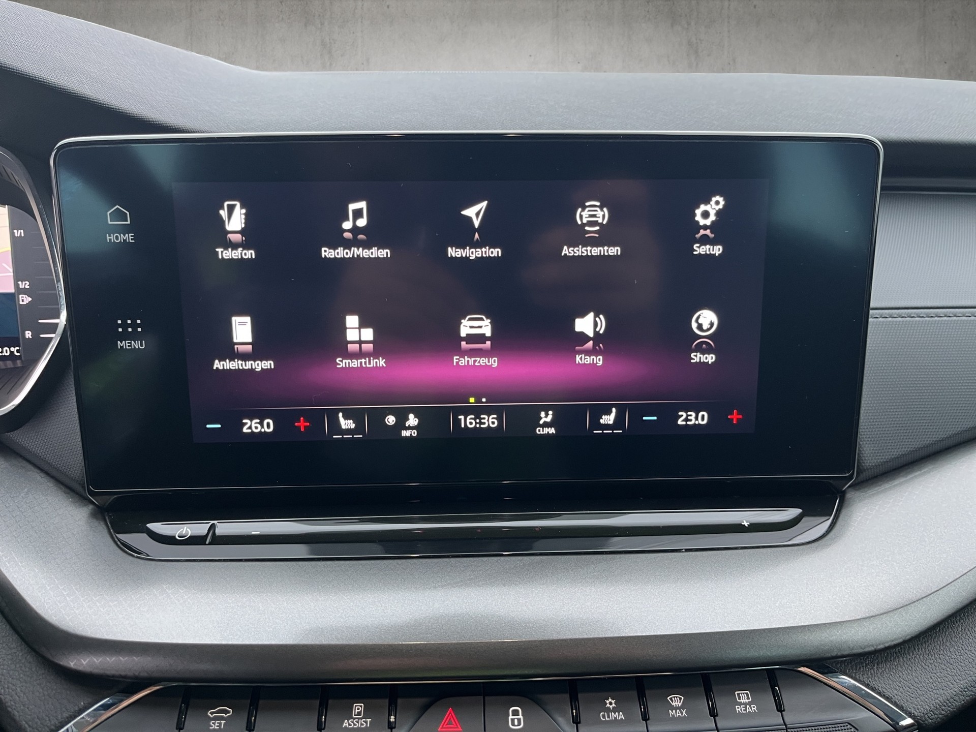 SKODA Octavia Combi 2.0 TDI DSG Ambition 4x4-image-13
