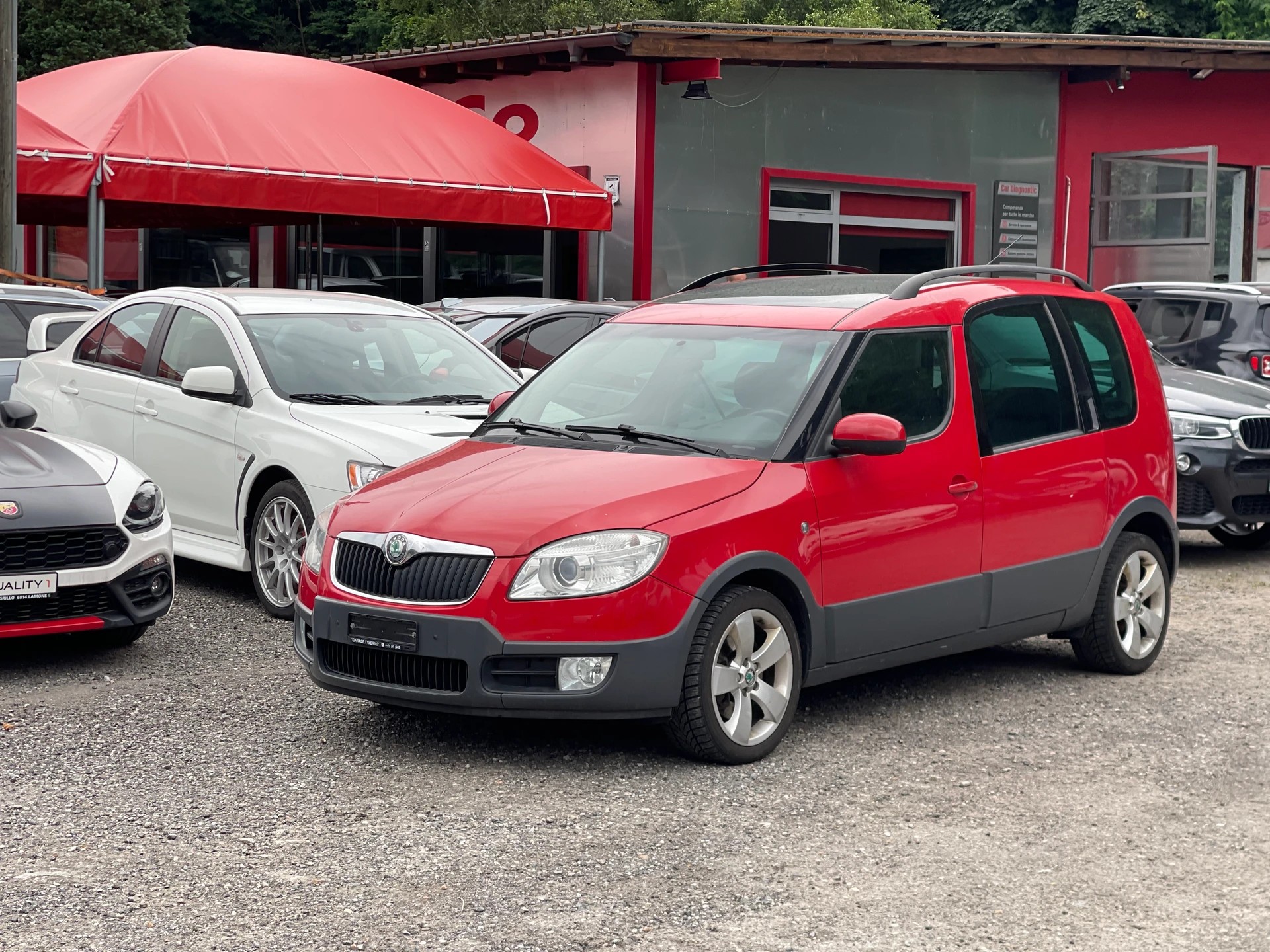SKODA Roomster 1.6 Scout-image-0