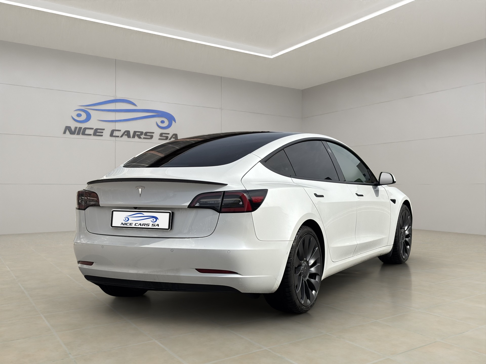 TESLA Model 3 Performance Dual Motor AWD-image-4