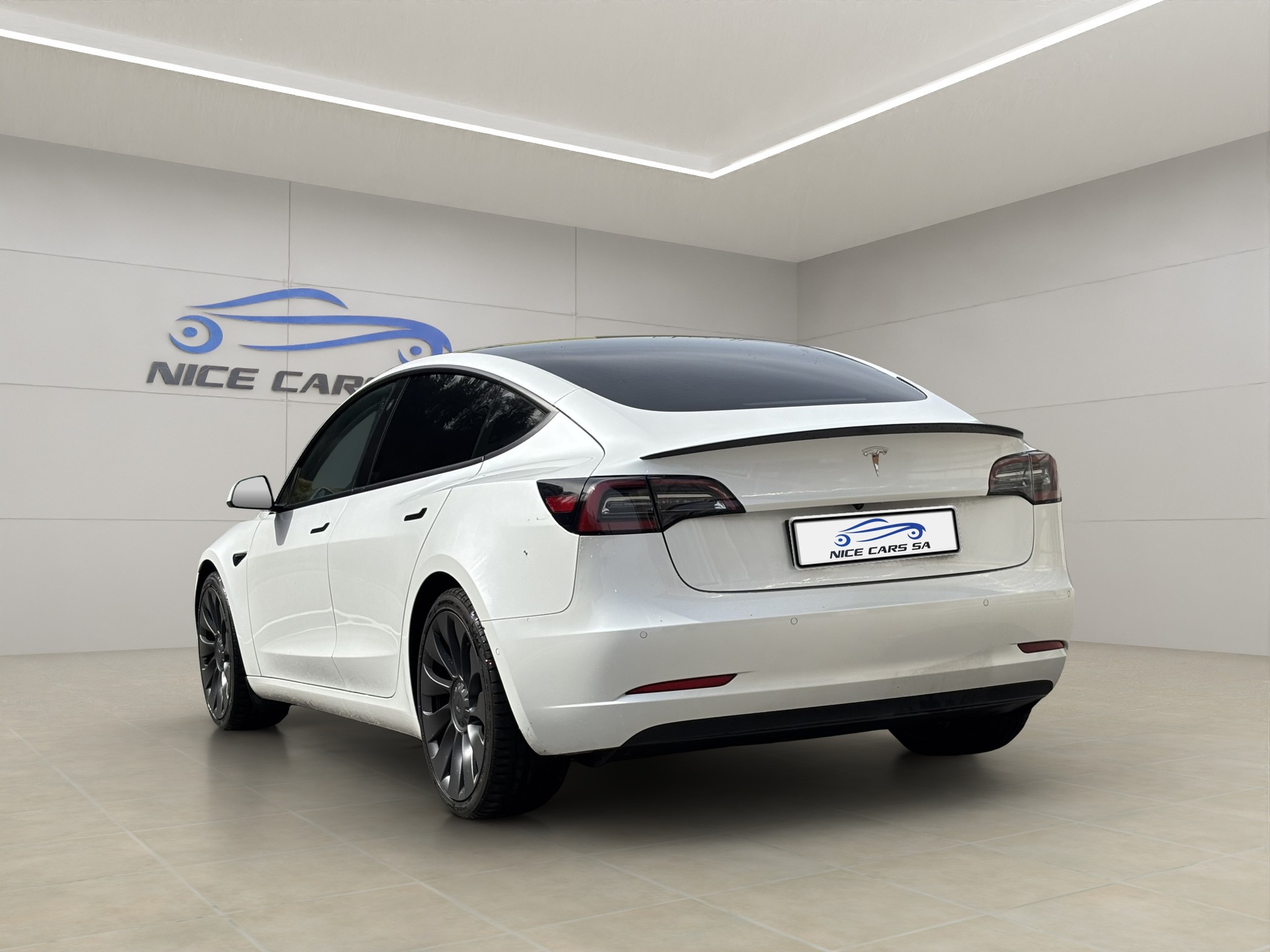 TESLA Model 3 Performance Dual Motor AWD-image-3