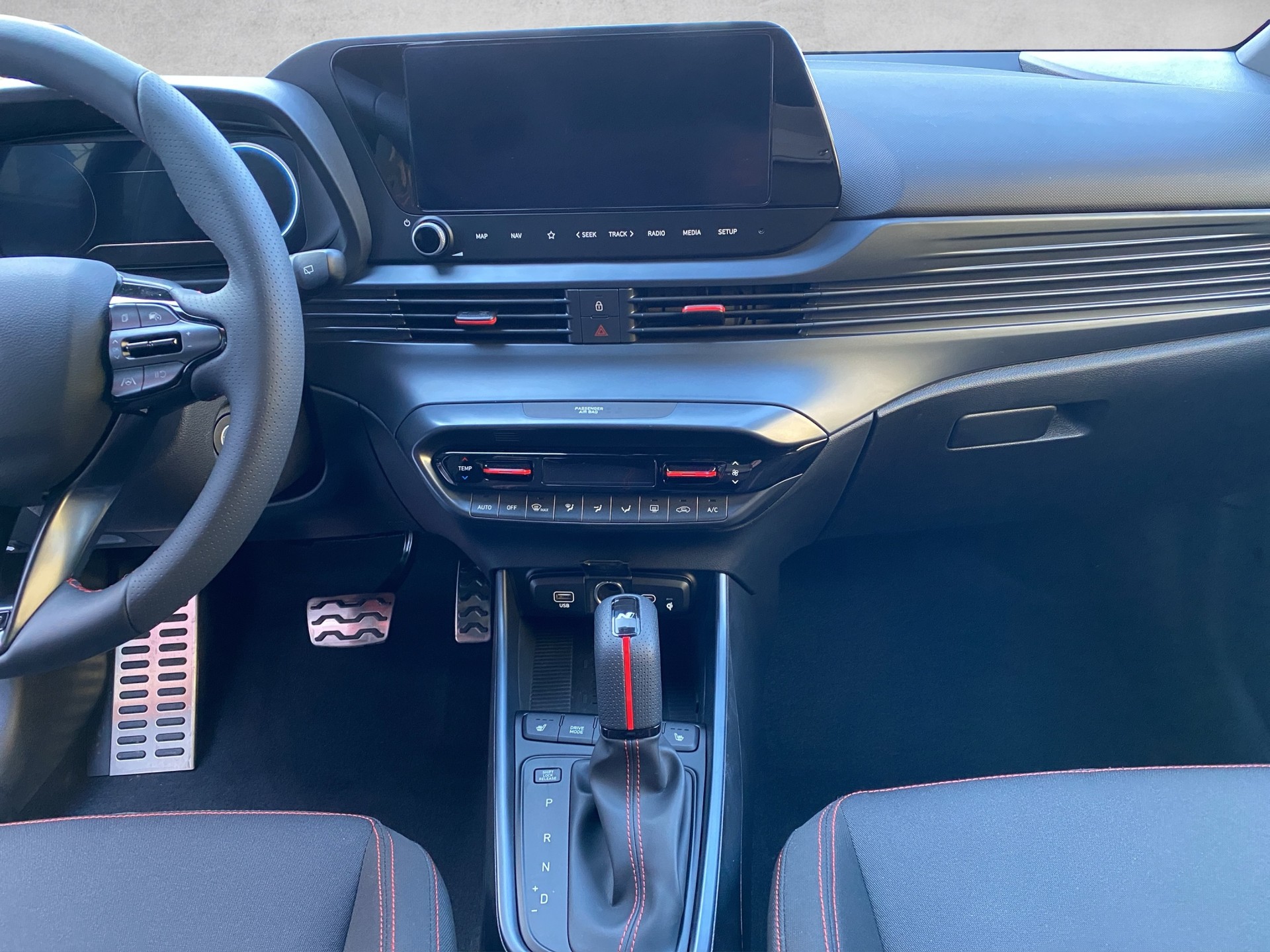 HYUNDAI i20 1.0 T-GDi N-Line DCT-image-14