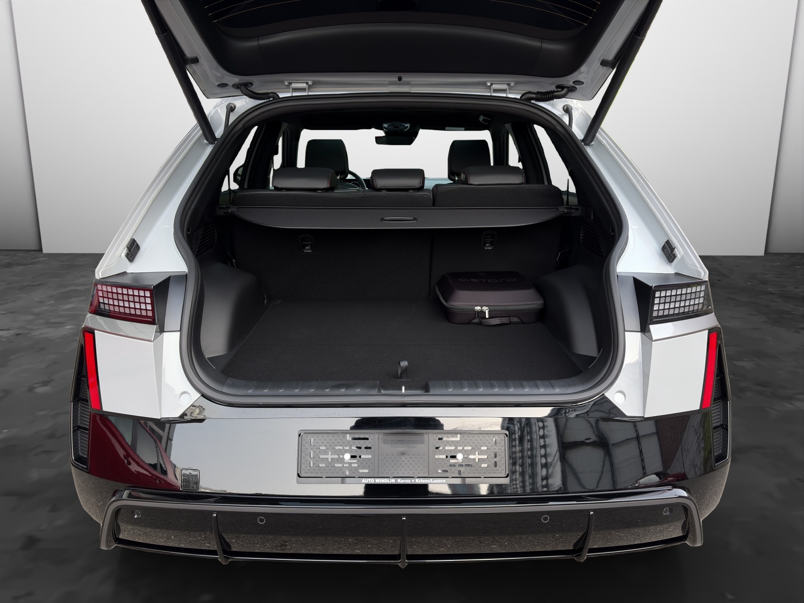 HYUNDAI Ioniq 5 N Line 84 kWh 4WD-image-14