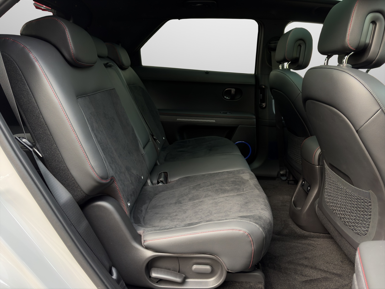 HYUNDAI Ioniq 5 N Line 84 kWh 4WD-image-13