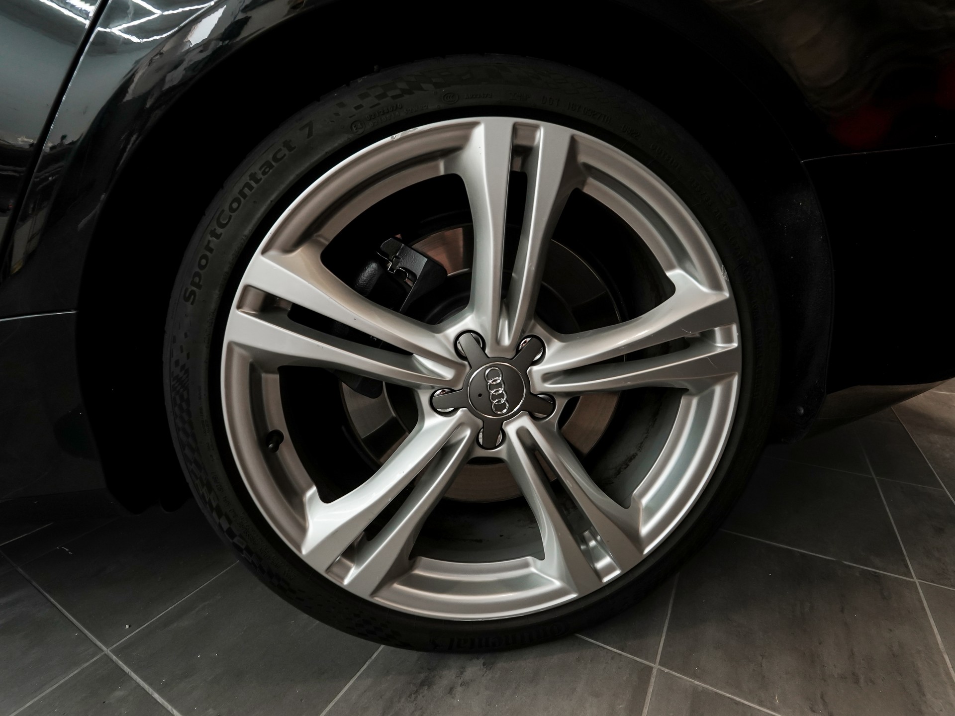 AUDI S6 Avant 4.0 TFSI V8 quattro S-tronic-image-12