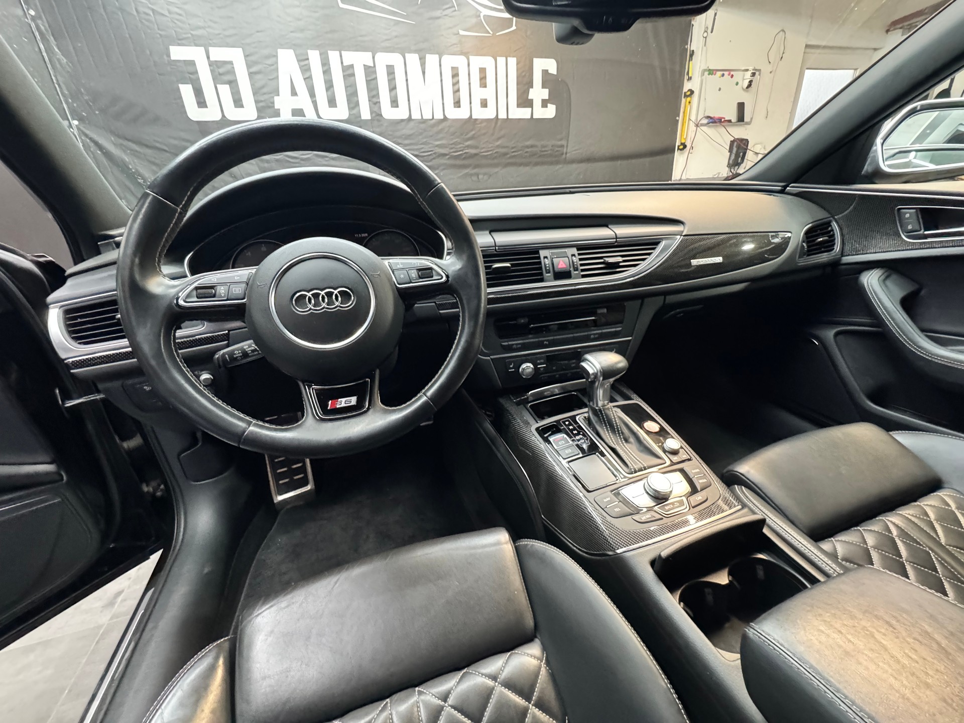 AUDI S6 Avant 4.0 TFSI V8 quattro S-tronic-image-10