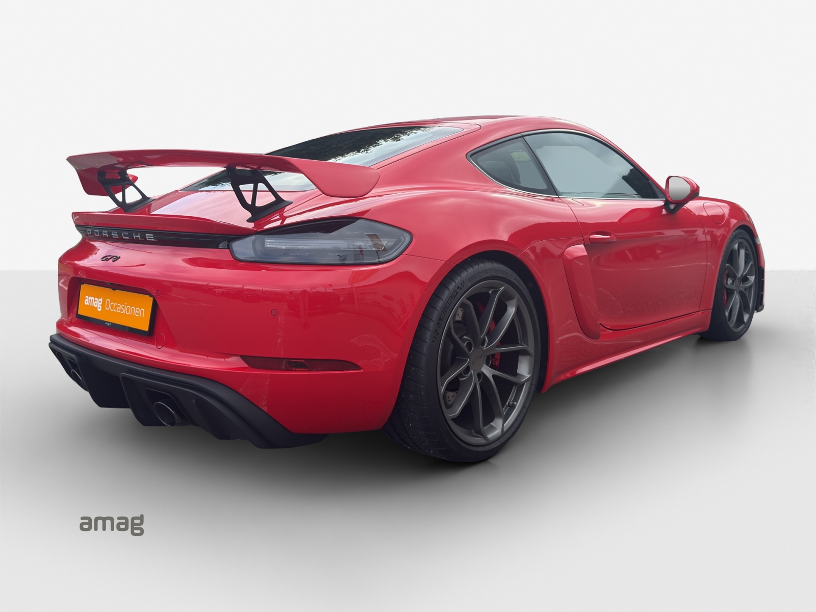 PORSCHE 718 Cayman GT4-image-4