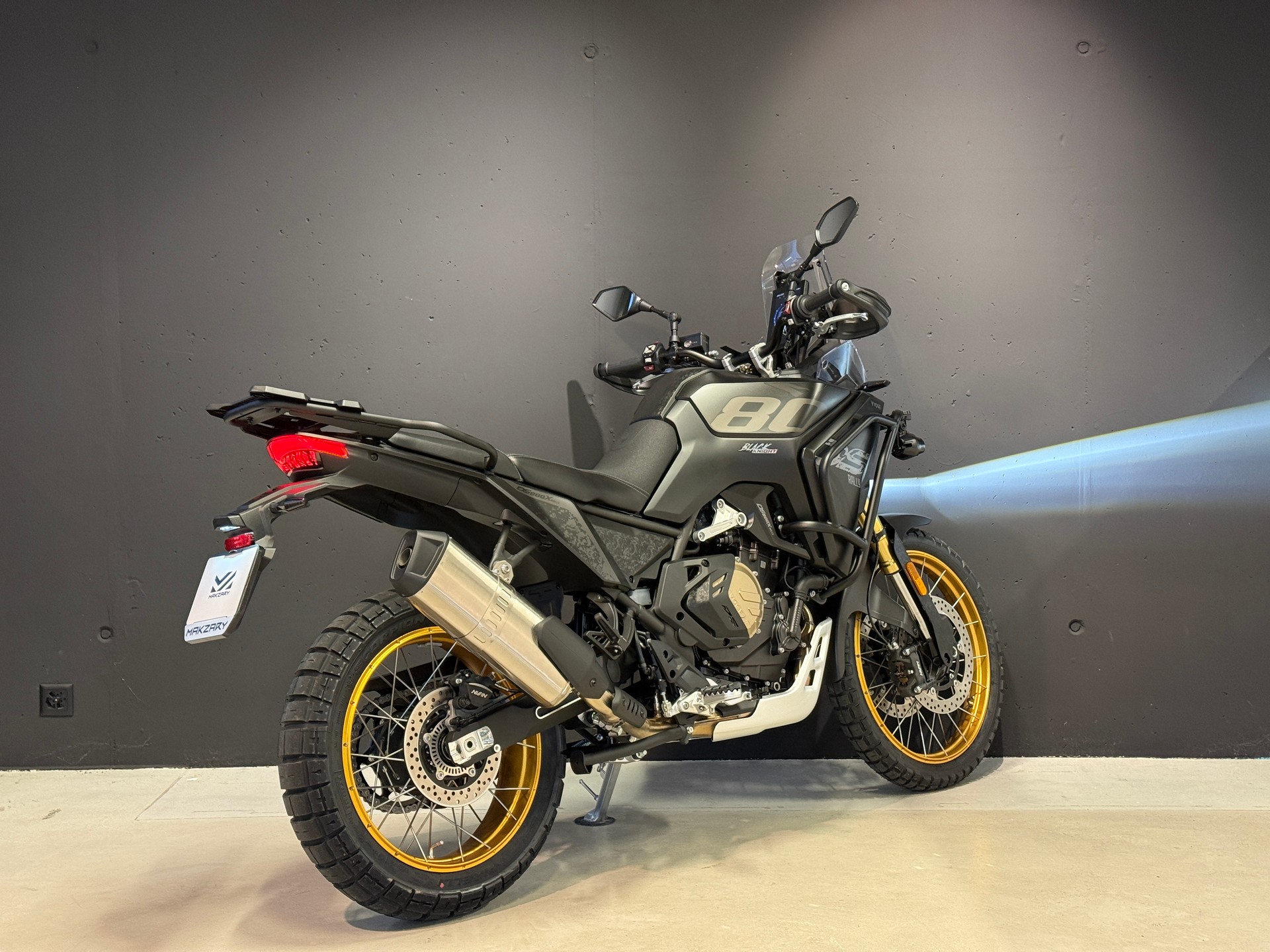 VOGE DS 800 Rally-showroom-element-3