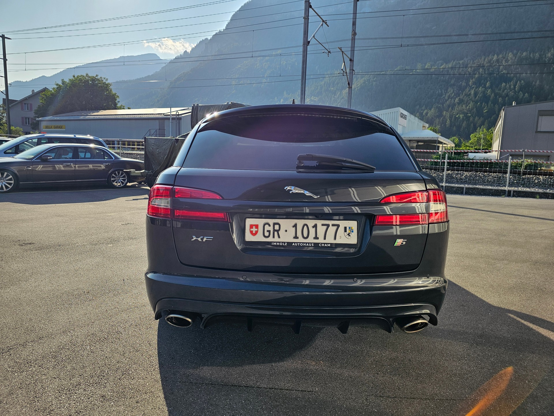 JAGUAR XF Sportbrake 3.0d S V6 Premium Luxury-image-3