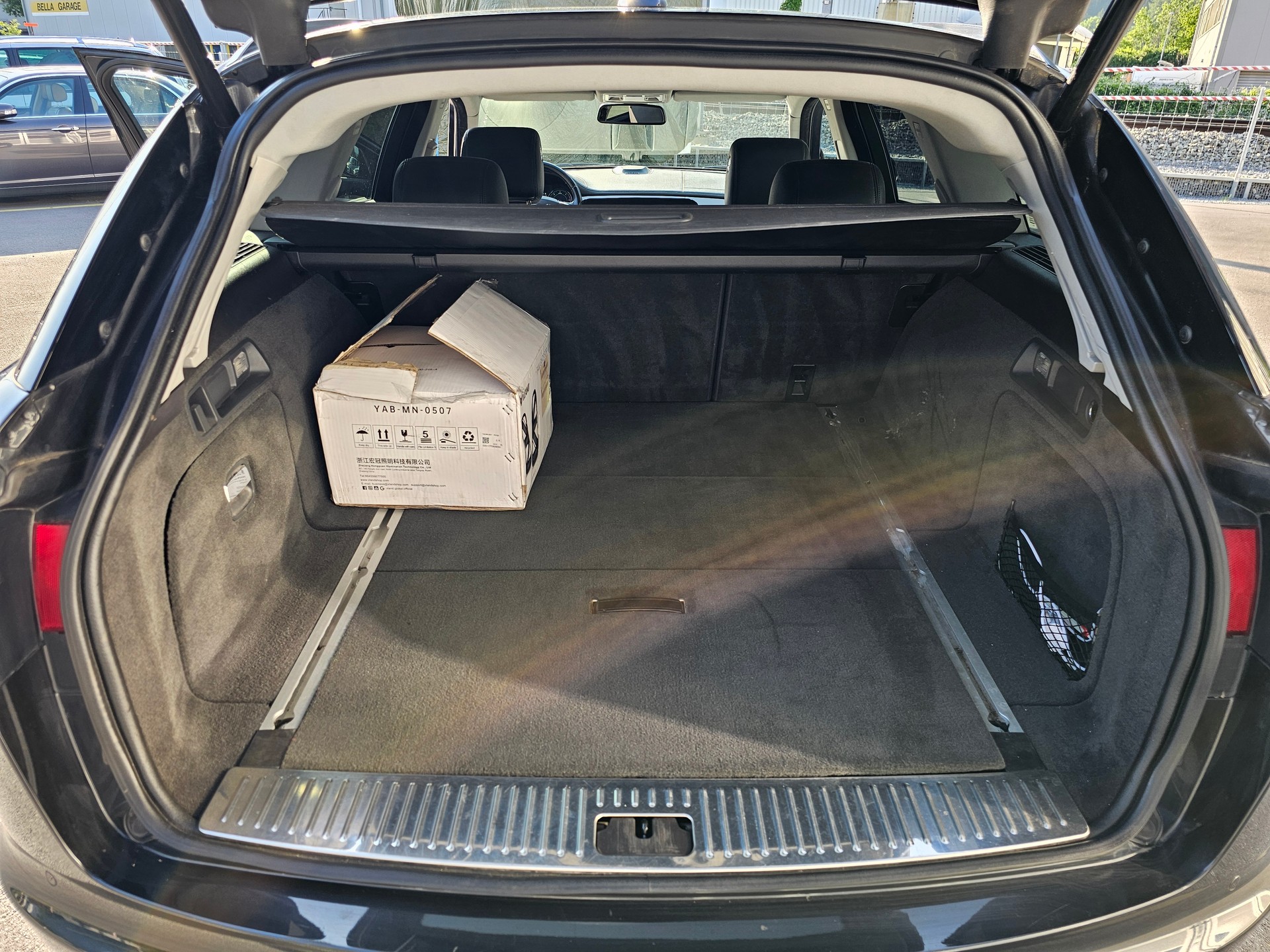 JAGUAR XF Sportbrake 3.0d S V6 Premium Luxury-image-14
