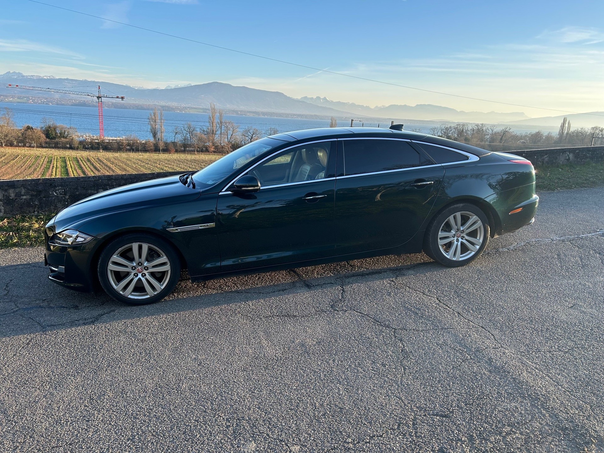 JAGUAR XJ LWB 3.0 V6 S/C Portfolio Automatic AWD