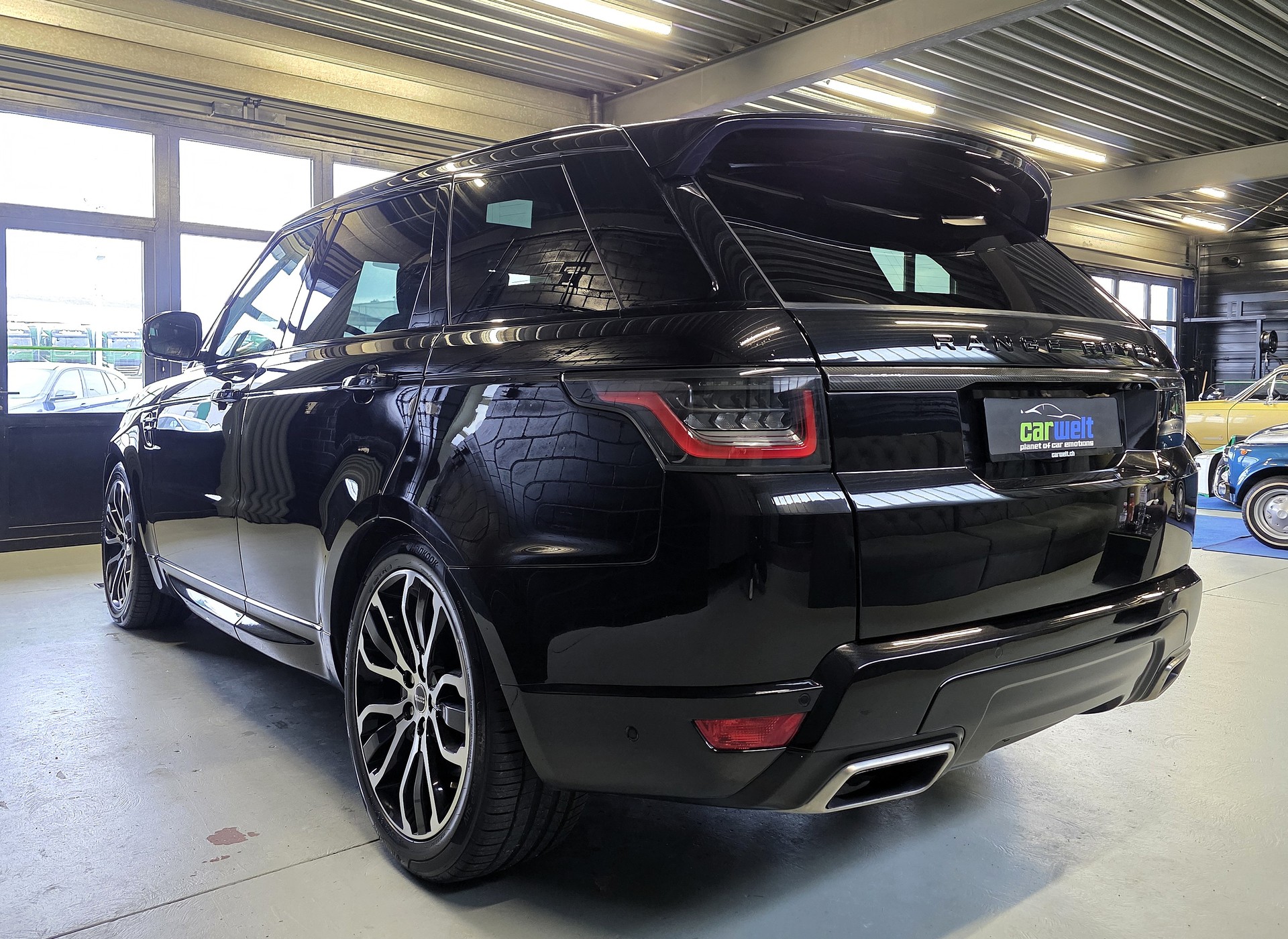 LAND ROVER Range Rover Sport 4.4 SDV8 Autobiography Dynamic-image-7