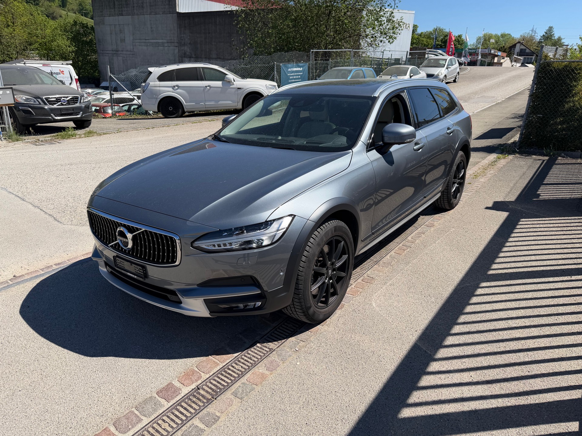 VOLVO V90 Cross Country D5 Pro AWD Geartronic Powerpulse