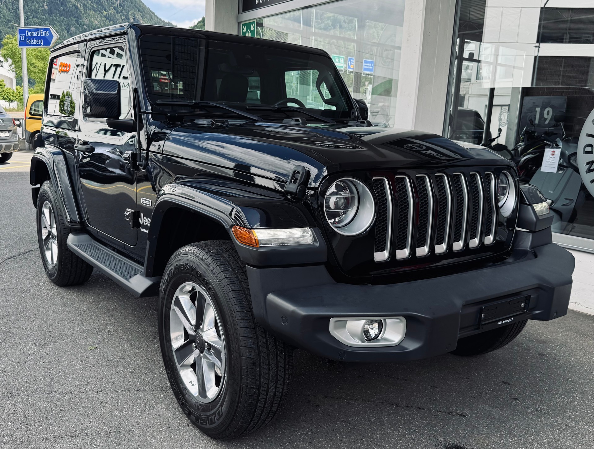 JEEP Wrangler 2.2MJ Overland Automatic-image-0