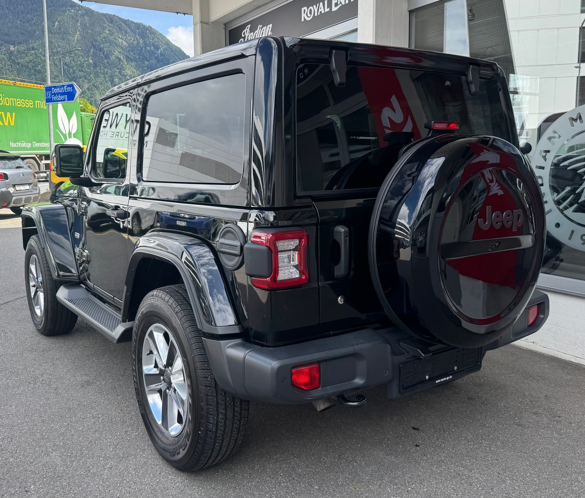 JEEP Wrangler 2.2MJ Overland Automatic-image-3