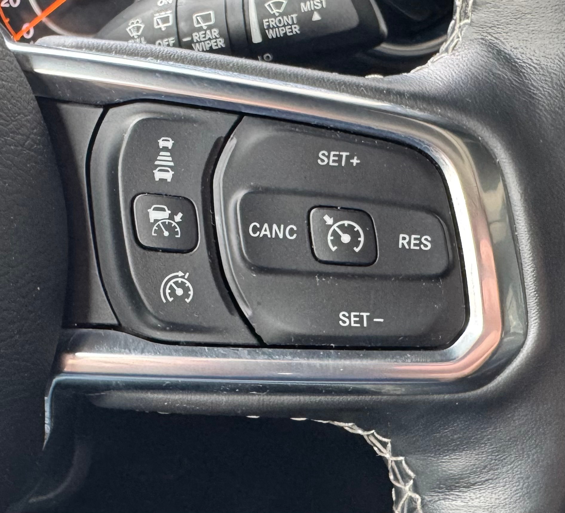 JEEP Wrangler 2.2MJ Overland Automatic-image-14