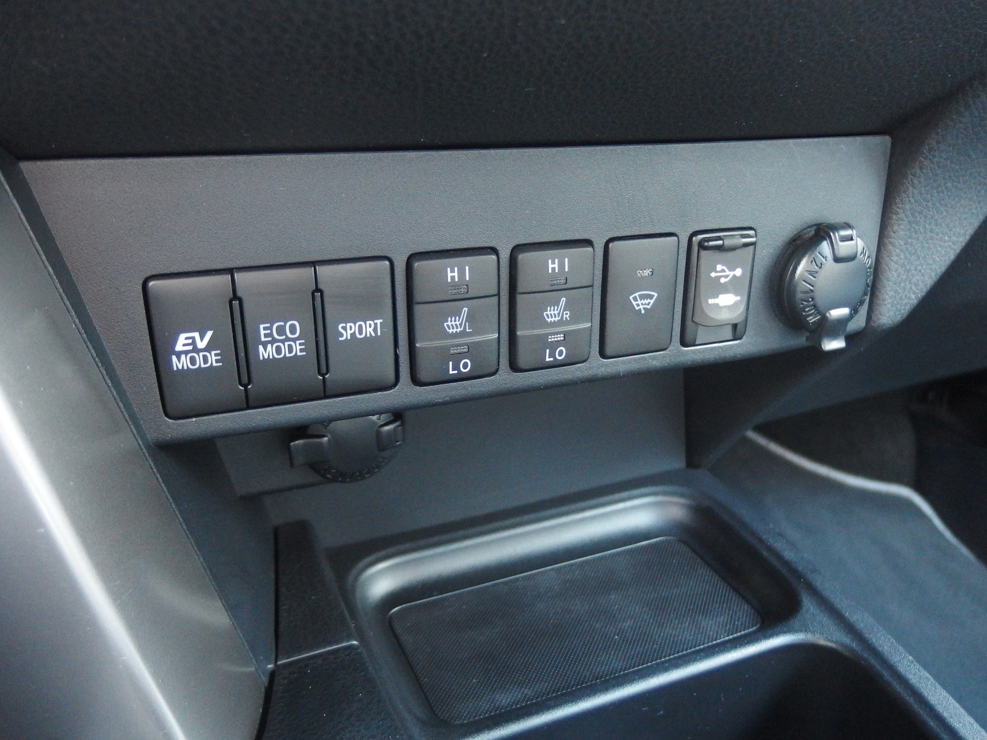 TOYOTA RAV-4 2.5 HSD Style e-CVT-image-7