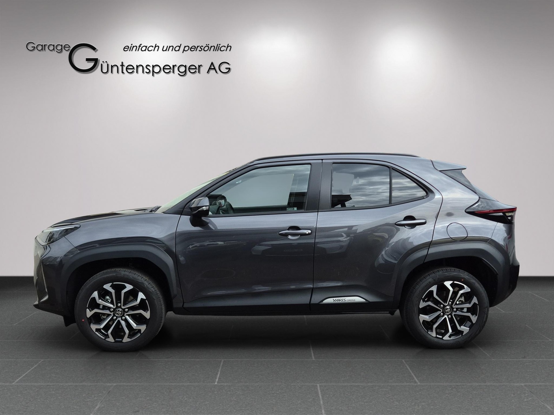TOYOTA Yaris Cross 1.5 VVT-i HSD Trend AWD-i-image-1