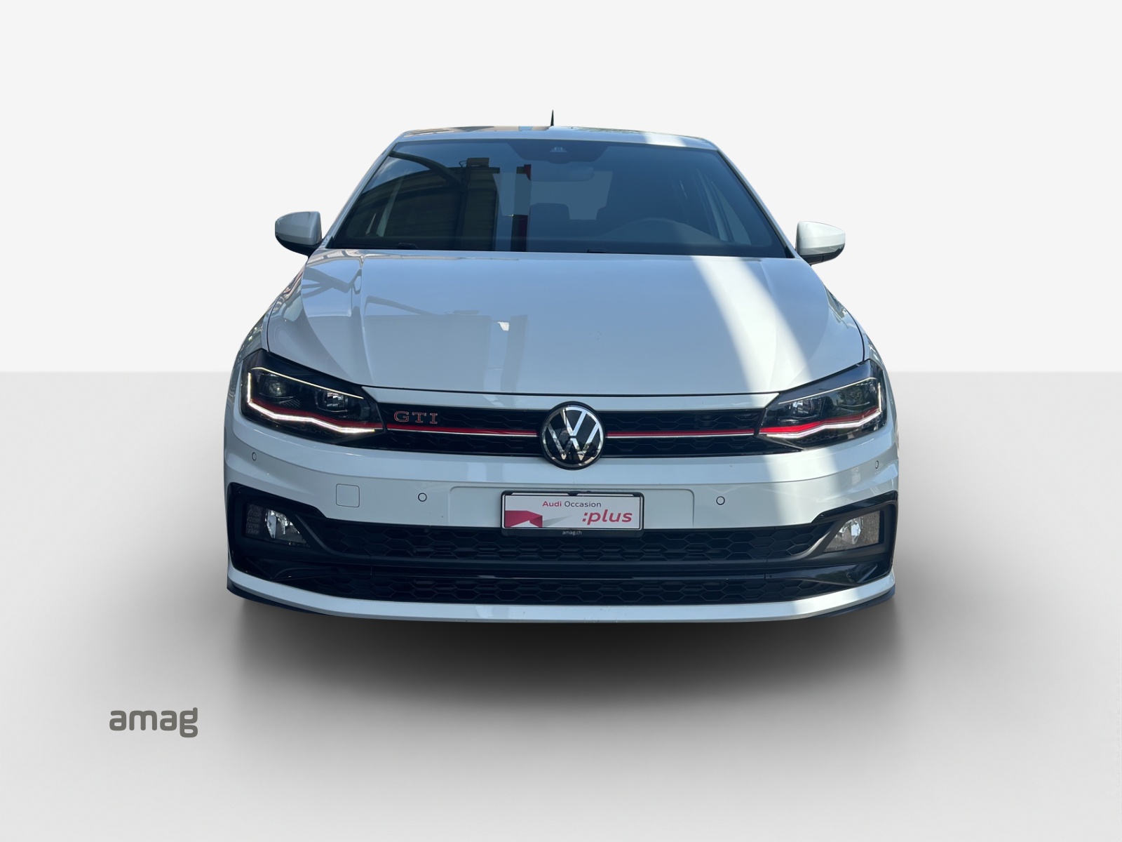 VW Polo 2.0 TSI GTI DSG-image-6
