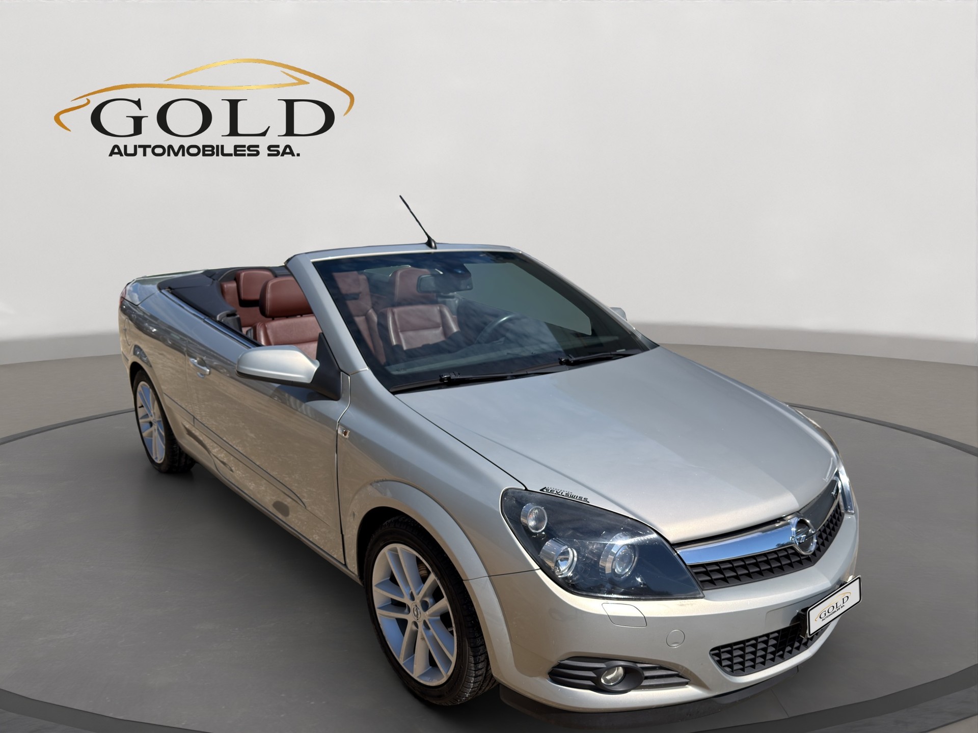 OPEL Astra TT 1.6i 16V Turbo Cosmo-image-7