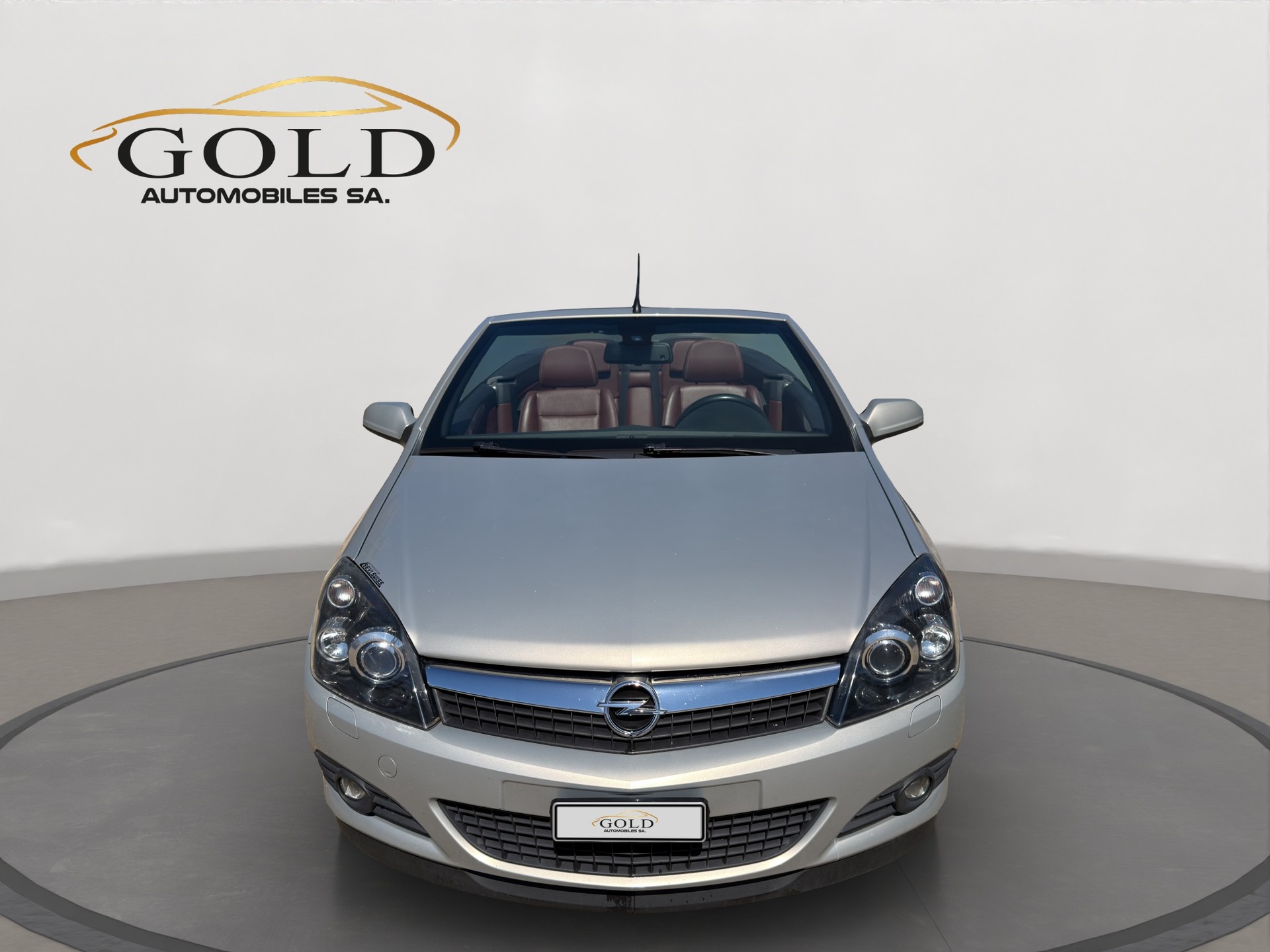 OPEL Astra TT 1.6i 16V Turbo Cosmo-image-11