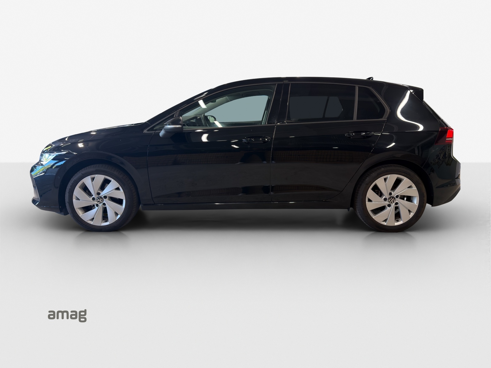 VW Golf 1.5 e TSI mHEV Life DSG-image-1