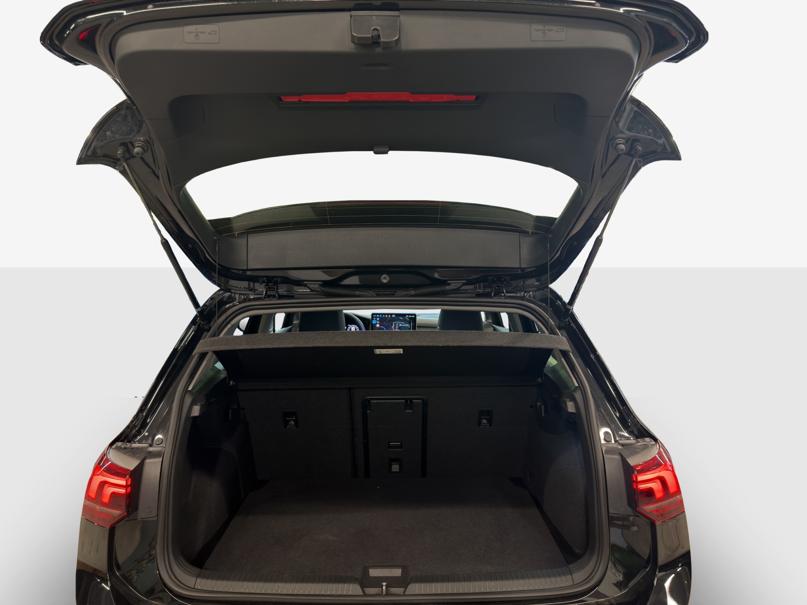 VW Golf 1.5 e TSI mHEV Life DSG-image-12