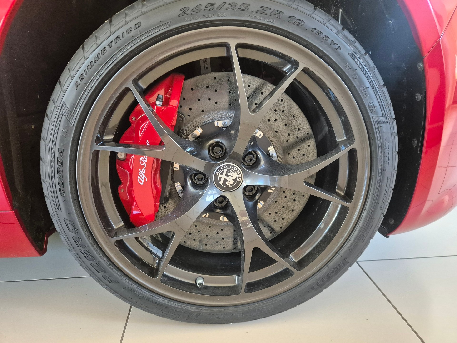 ALFA ROMEO Giulia 2.9 V6 Quadrifoglio Competizione-image-10