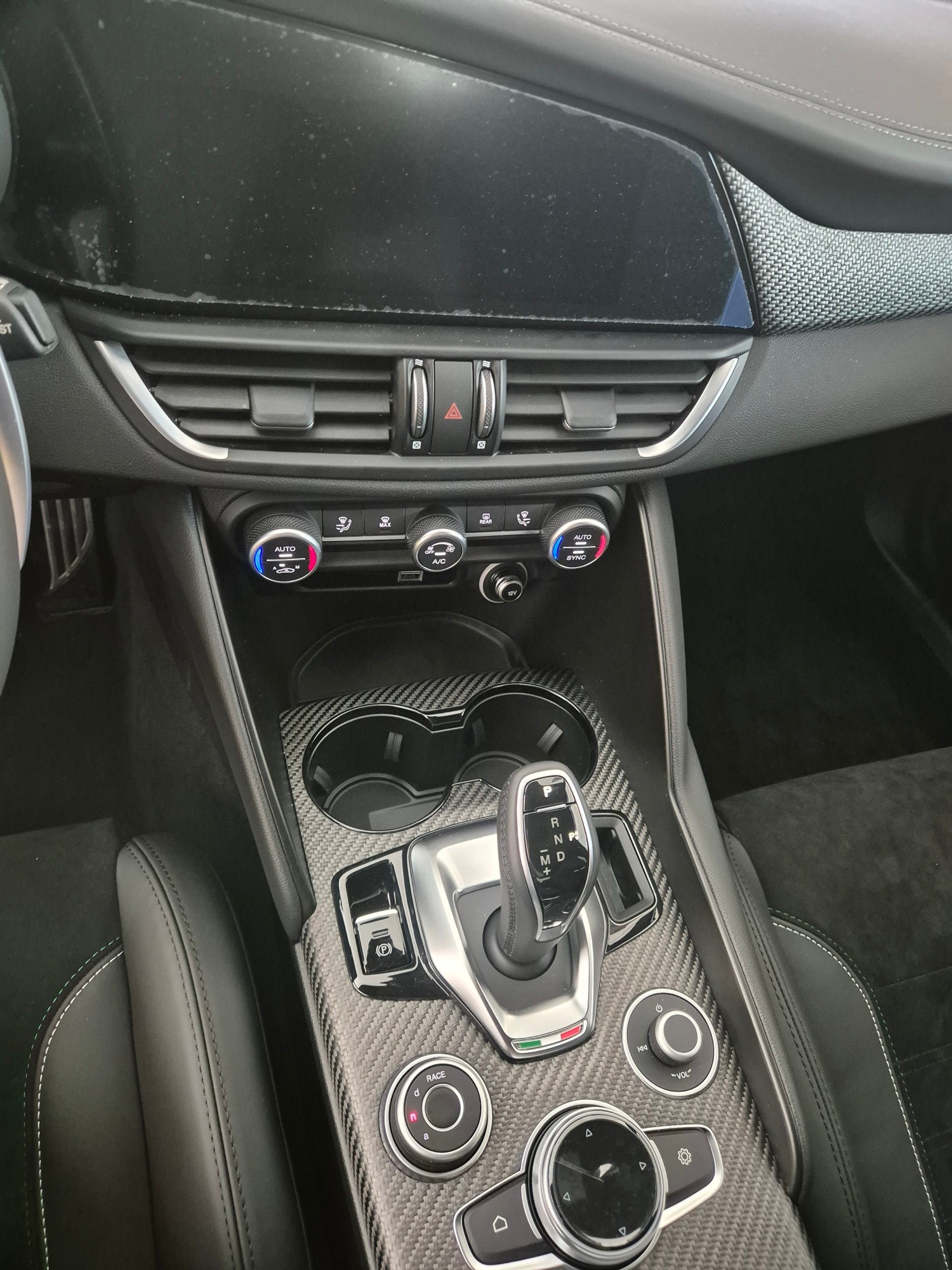 ALFA ROMEO Giulia 2.9 V6 Quadrifoglio Competizione-image-8