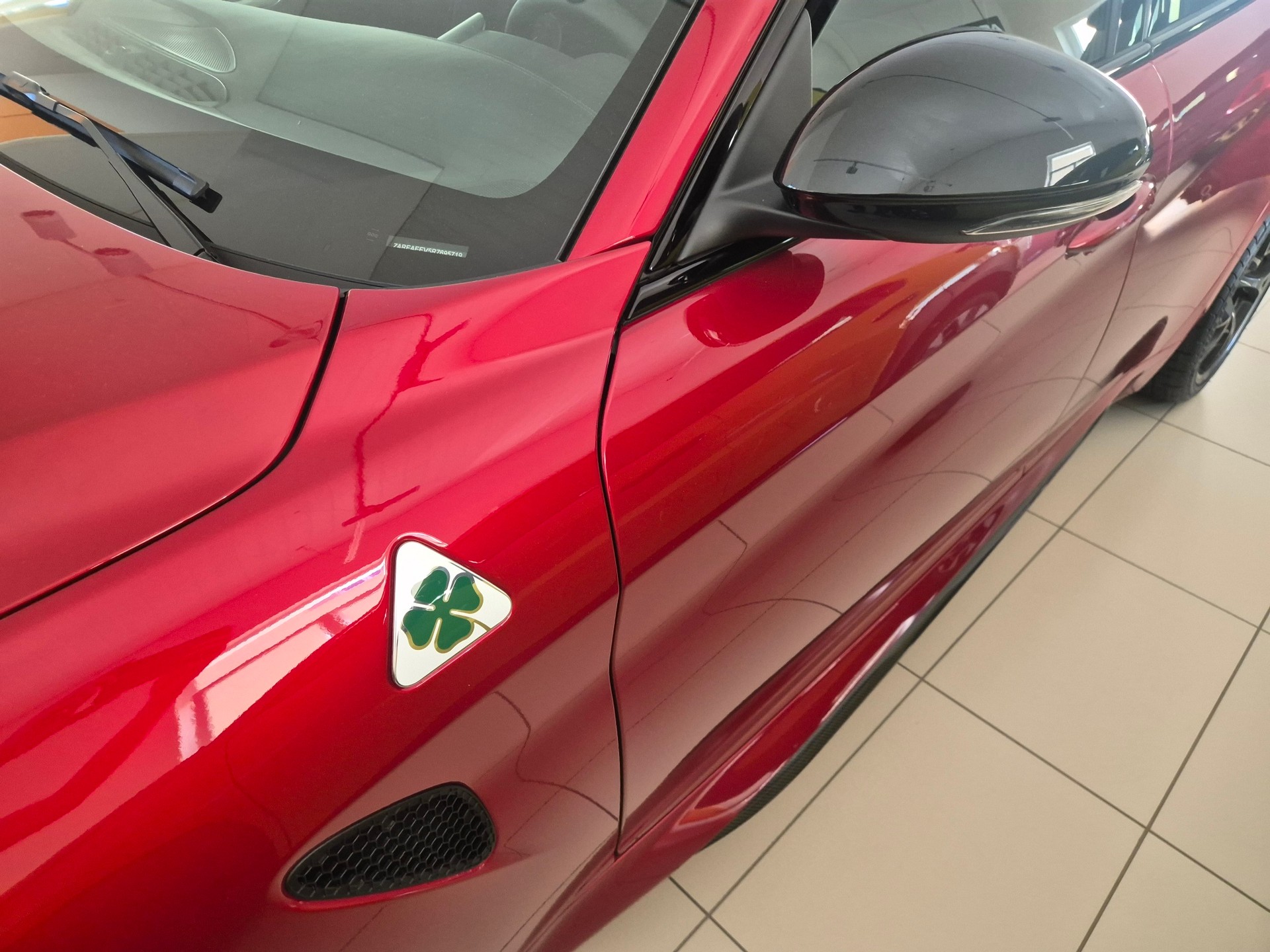 ALFA ROMEO Giulia 2.9 V6 Quadrifoglio Competizione-image-12