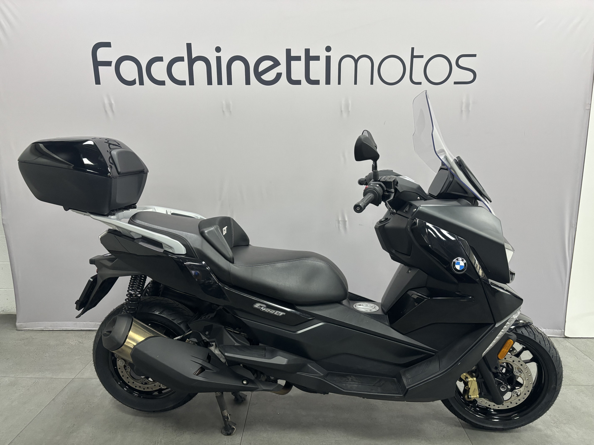 BMW C 400 GT Triple Black