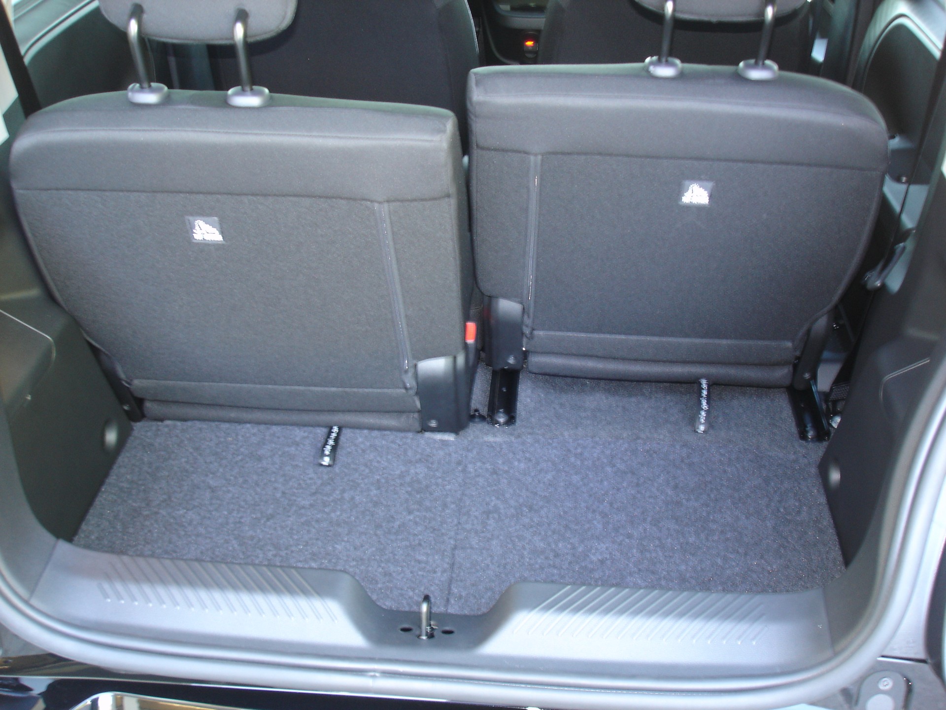 RENAULT Twingo E-Tech 27kWh Techno-image-6