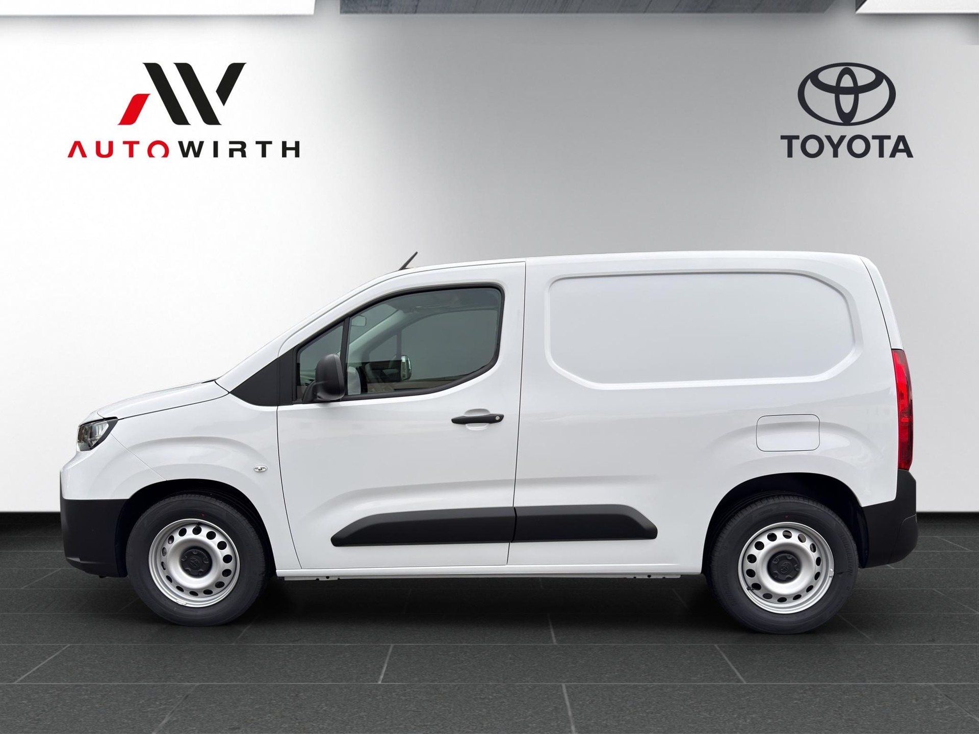 TOYOTA PROACE CITY Van L1 52KWh Active-image-7