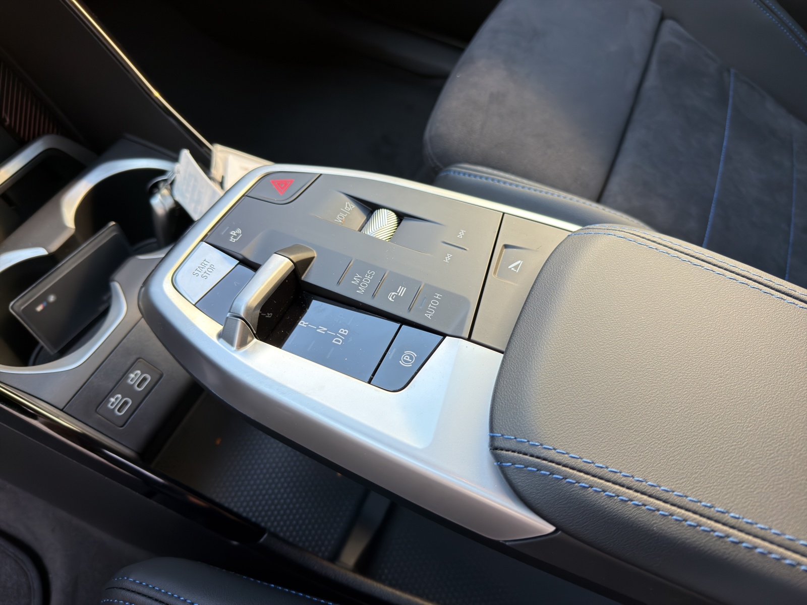 BMW iX1 xDrive 30 Ed. M Sport-image-20