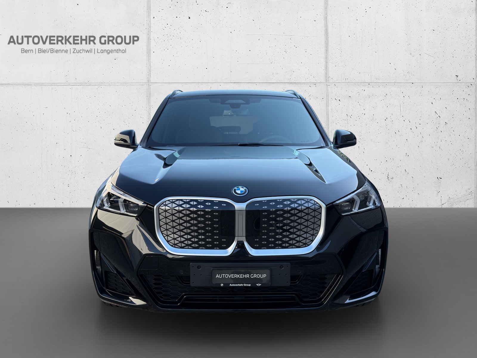 BMW iX1 xDrive 30 Ed. M Sport-image-7