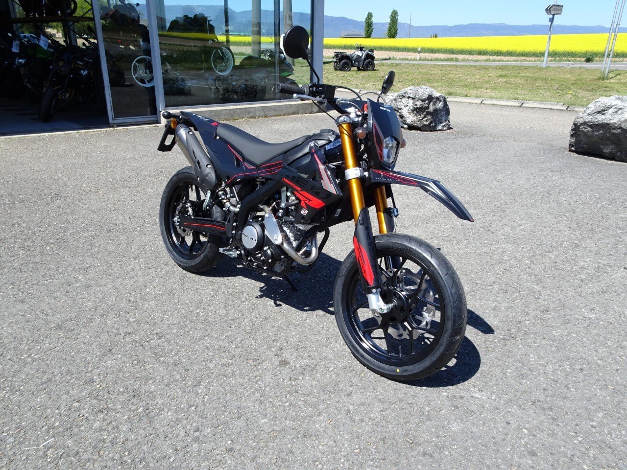 RIEJU Marathon 125 SM Basse-showroom-element-1