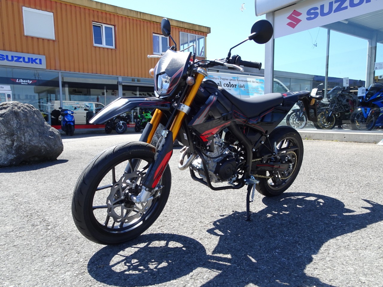 RIEJU Marathon 125 SM Basse-showroom-element-3